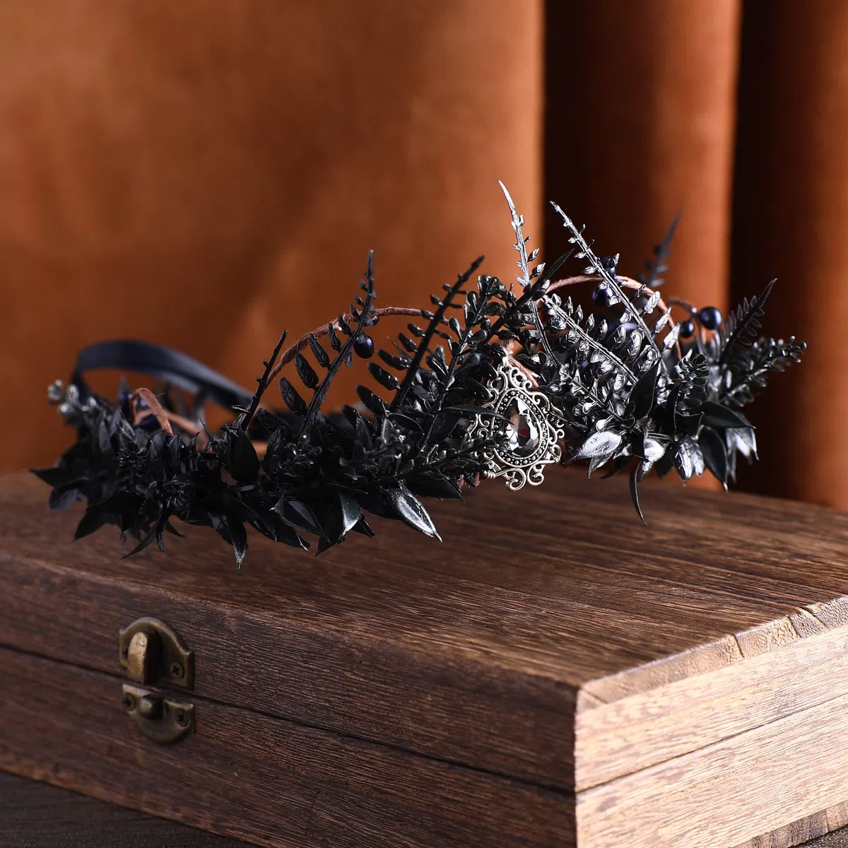 MOSTORY Corona di alloro gotica per accessori Toga, anello nero per cosplay, gotico, matrimonio, Halloween, costume rinascimentale