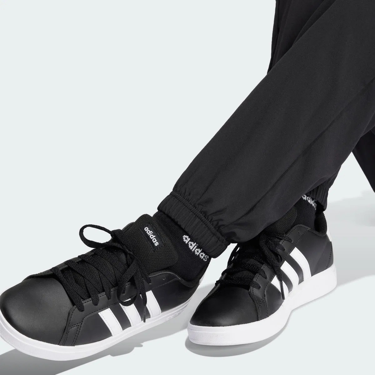 Adidas Bambino Woven Pants, Black/White, 9-10 Years