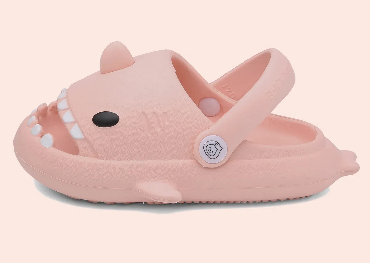 Ciabatte da Spiaggia per Ragazzi e Ragazze Antiscivolo Pantofole da Bagno Bambini Morbidi Scarpe da Piscina Interno Esterno Estive Sandali 21/32 EU
