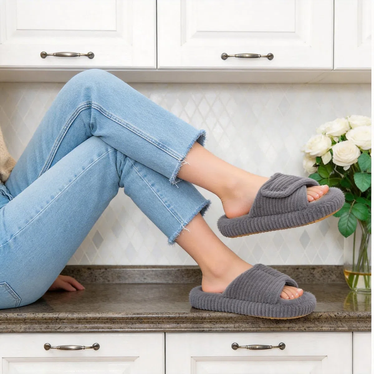 Pantofole Donna Memory Foam Ciabatte Confortevole Scarpe da Casa con Strappo Morbida Nuvola Antiscivolo Slippers