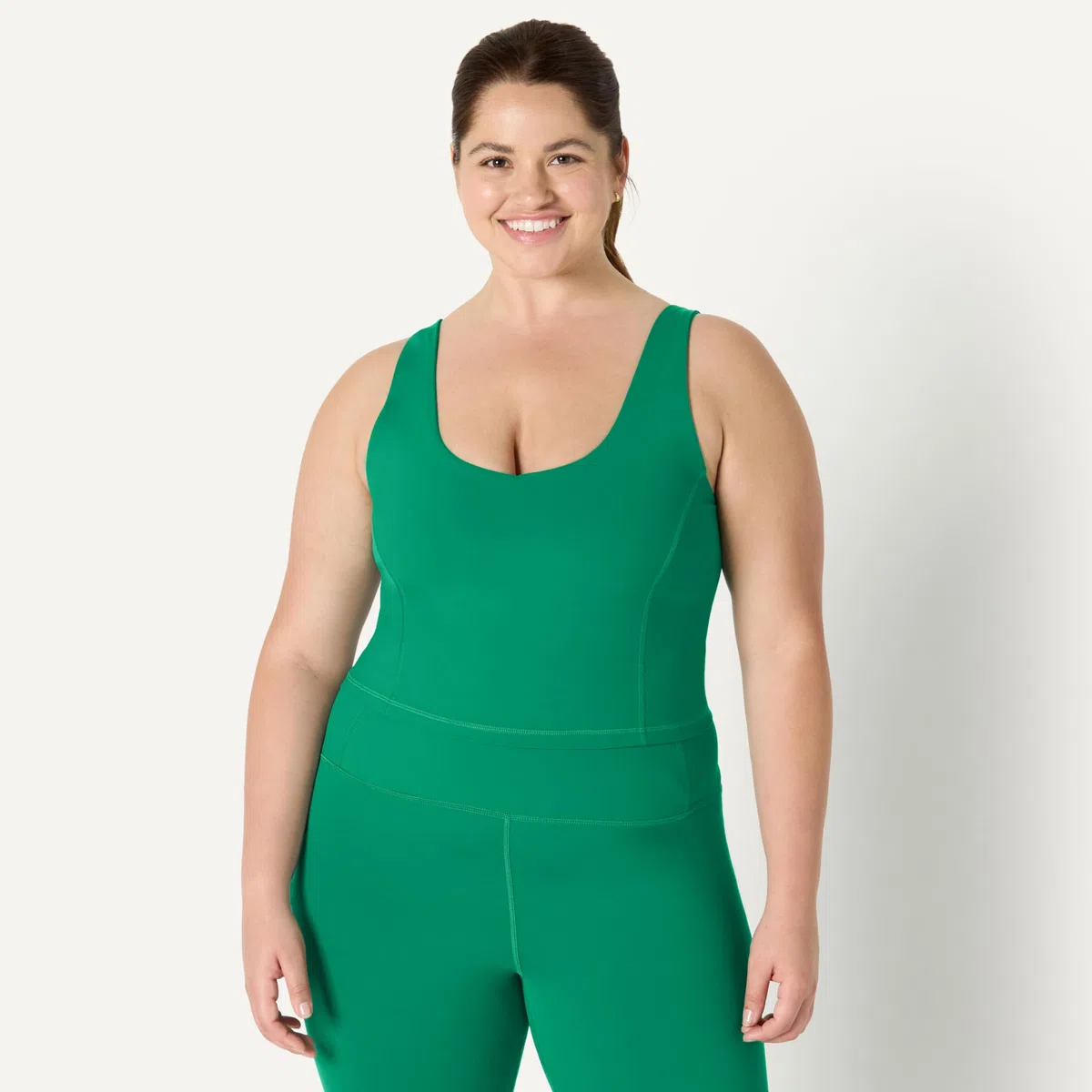 Amazon Essentials Donna Canotta Tecnica Corta in FormFlex Morbidissimo, Sostegno Leggero con Reggiseno e Bordatura a Contrasto