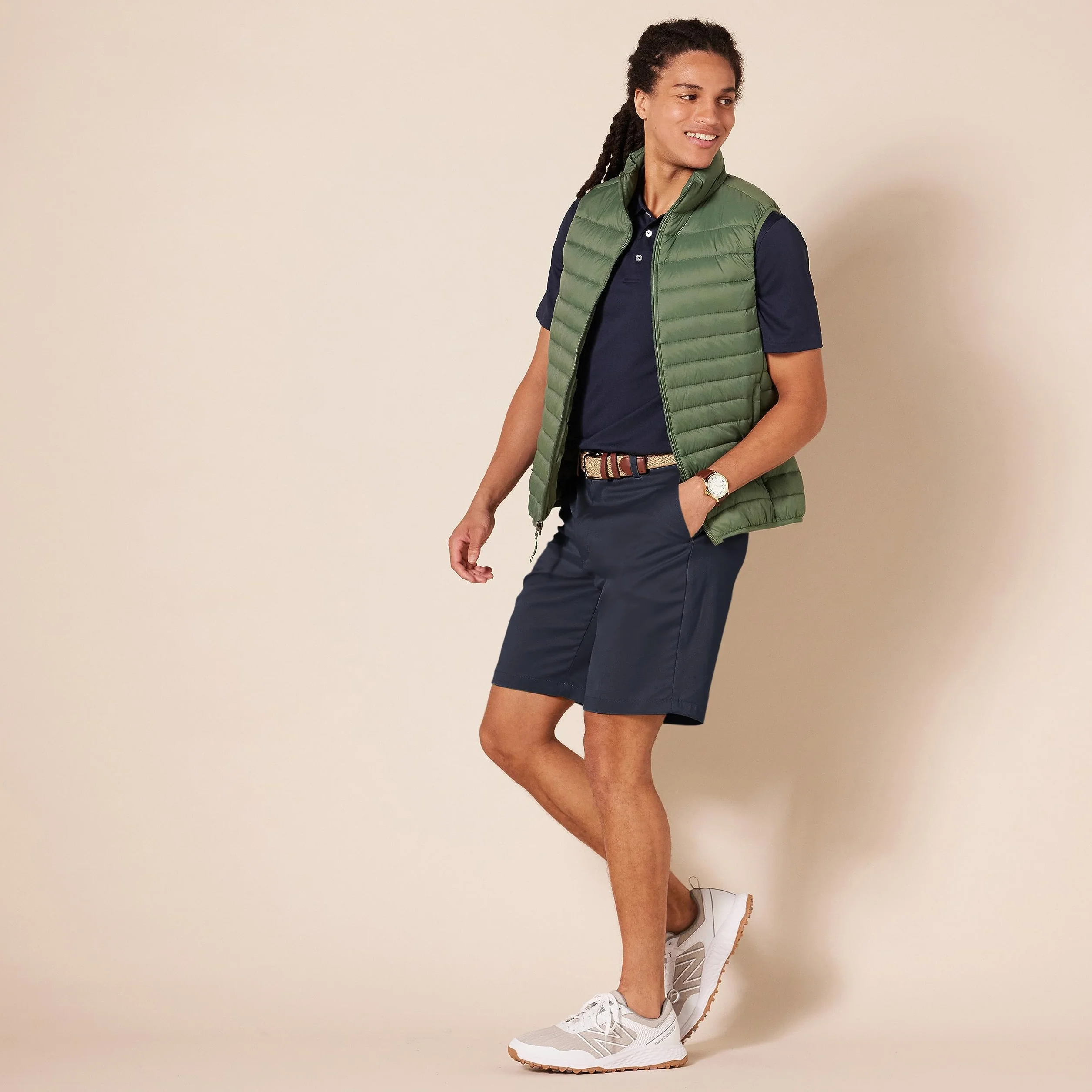 Amazon Essentials Pantaloncini da Golf Elasticizzati, Vestibilità Classica (Disponibili in Taglie Forti) Uomo