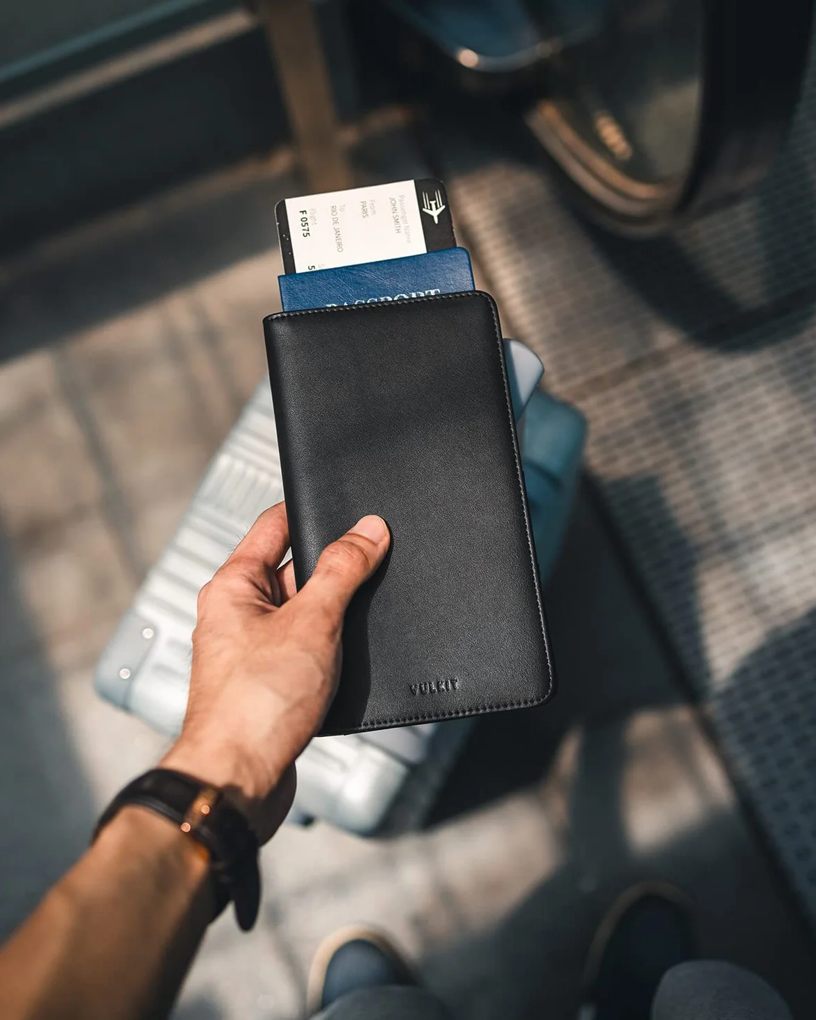 VULKIT Porta Passaporto Portafoglio da Viaggio, Porta Passaporto in Pelle Organizer per Documenti di Viaggio con Blocco RFID per Donne e Uomini