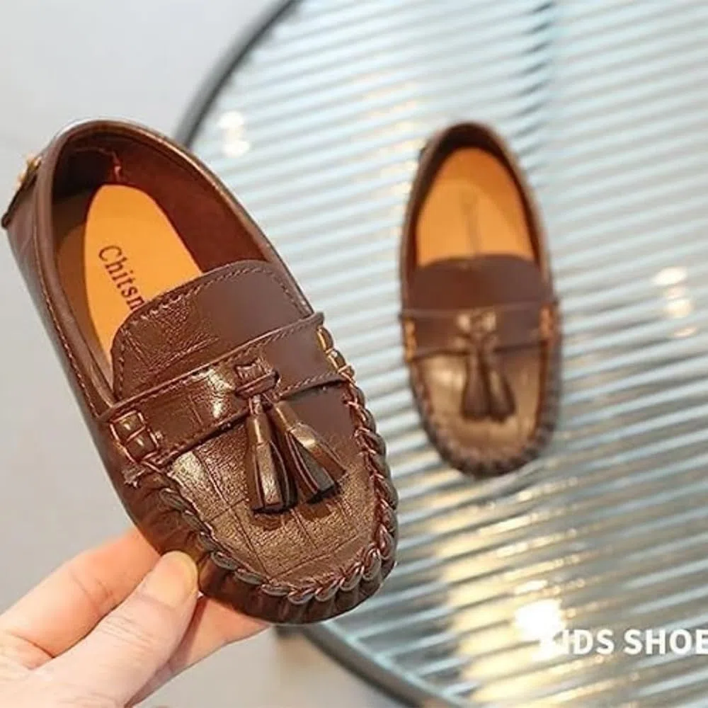 Mocassini Casual Unisex in Similpelle per Bambini Scarpe da Bambini con Suola Morbida, Antiscivolo e Comodo.