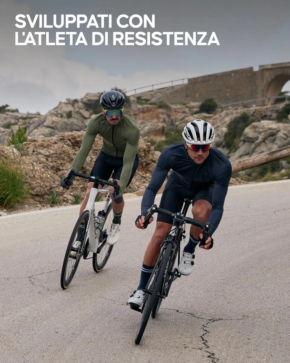 DANISH ENDURANCE Calze da Ciclismo Corte, Traspiranti, Calzini per Bici, MTB e Spinning, per Uomo e Donna, 3 Paia
