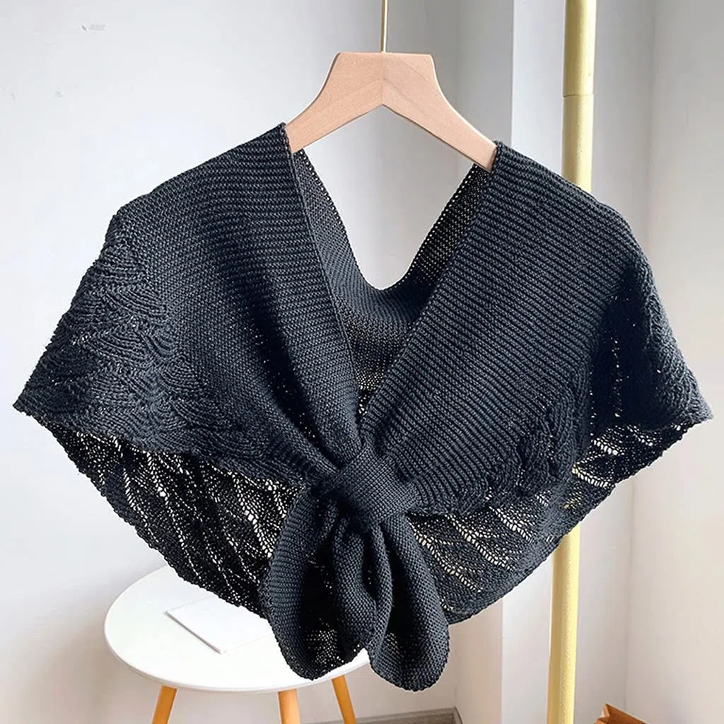 Scialle dell'uncinetto delle donne Avvolgere le scale di pesce a maglia tinta unita Poncho annodato sciarpa del capo