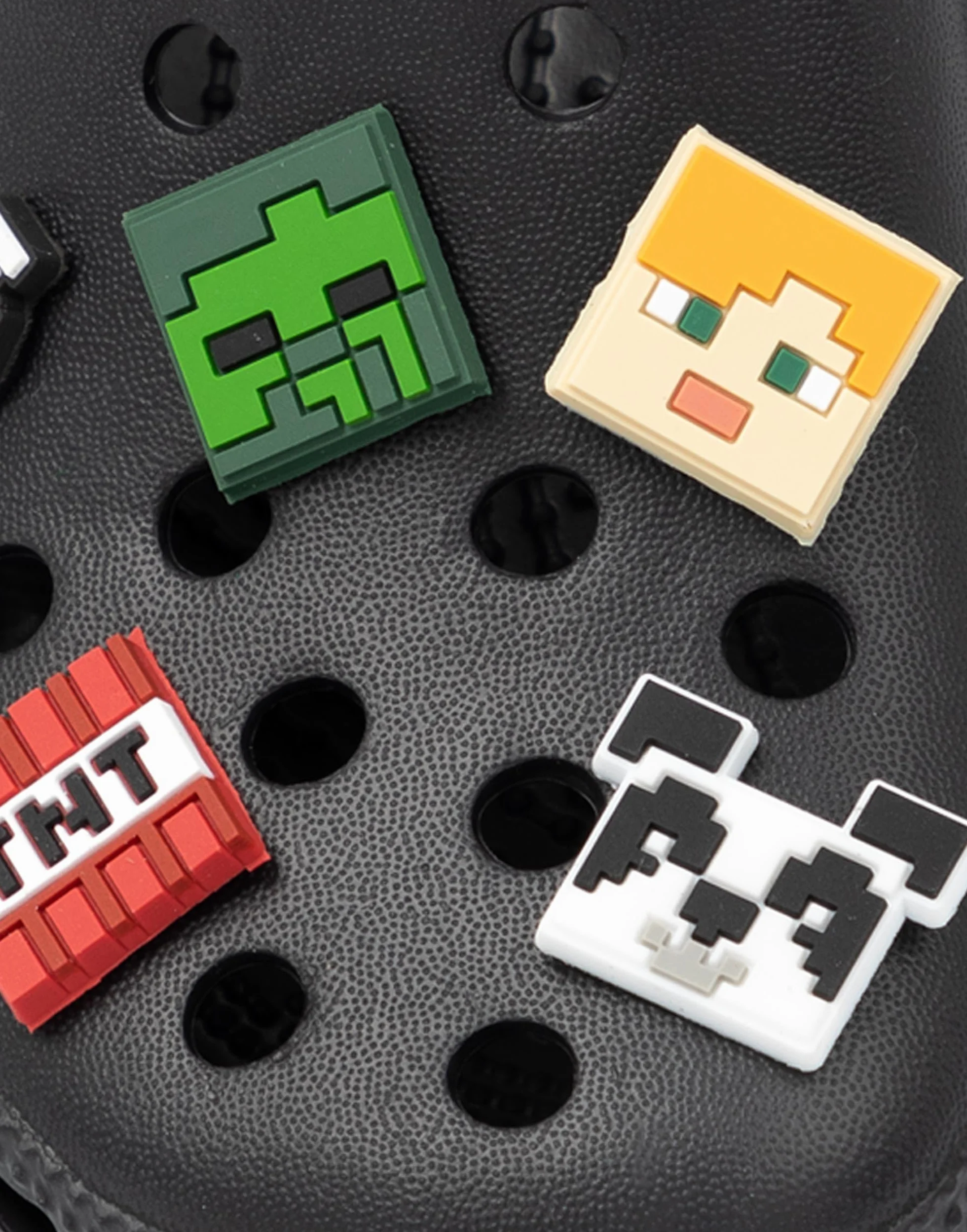 MINECRAFT Zoccoli Classici per Bambini | Ciabatte Ventilate Nere con Cinturino di Supporto per Ragazzi e Ragazze | Calzature con ciondoli novità Game Creeper TNT Weapons