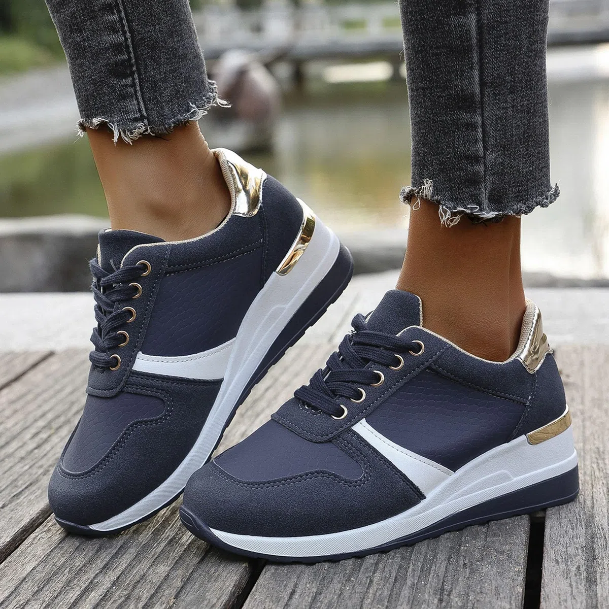 Scarpe da ginnastica da donna, traspiranti, da tennis, leggere, comode, casual, alla moda, antiscivolo, casual, colore bianco, nero, per attività all'aria aperta