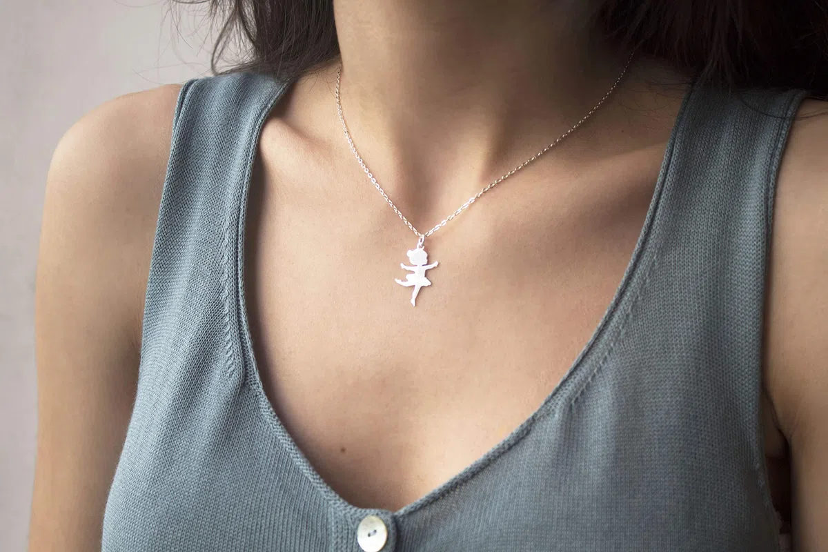 Collana con ciondolo a forma di ballerina, per bambine, ragazze e donne, in argento sterling 925, ideale come regalo per la Prima Comunione