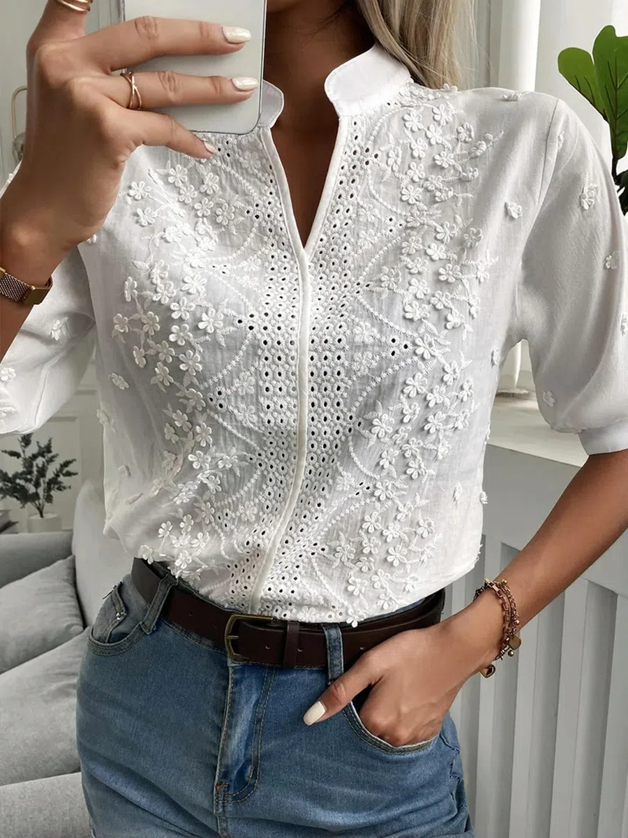 Camicetta Estiva in Pizzo con Ricamo Floreale Moda Donna Scollo a V Camicia Casual Chic Manica Corta Svasata Top Elegante