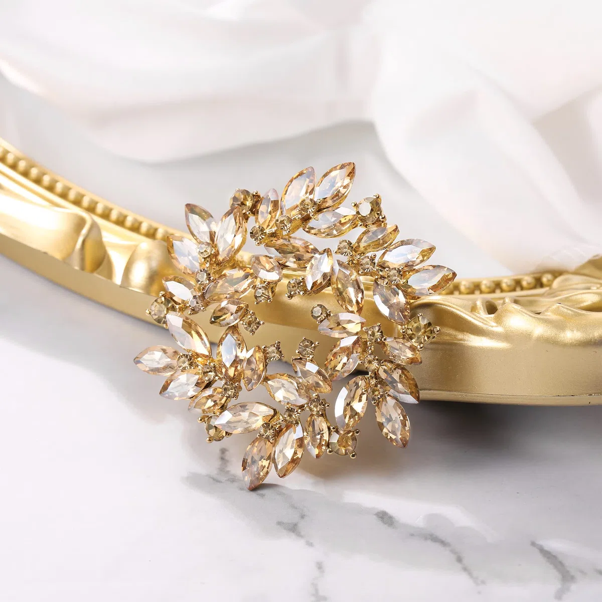 Marquise Cristalli austriaci Spilla Fiore Elegante in Strass per Donne