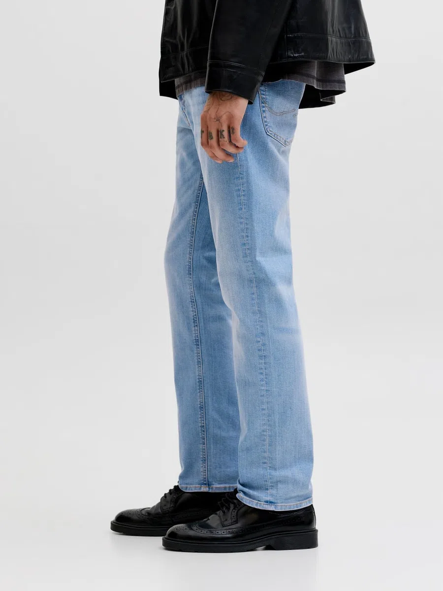 JACK & JONES Jeans Slim Lavaggio Chiaro, Elasticizzato, Vita Bassa e Stretto alla Caviglia.