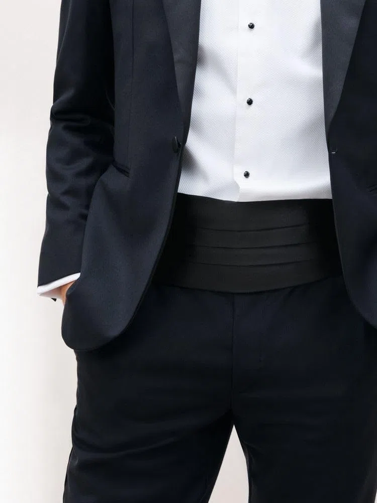 Fascia da smoking uomo in raso di seta regolabile di vari colori, Fusciacca per lo smoking da cerimonia realizzata artigianalmente in Italia