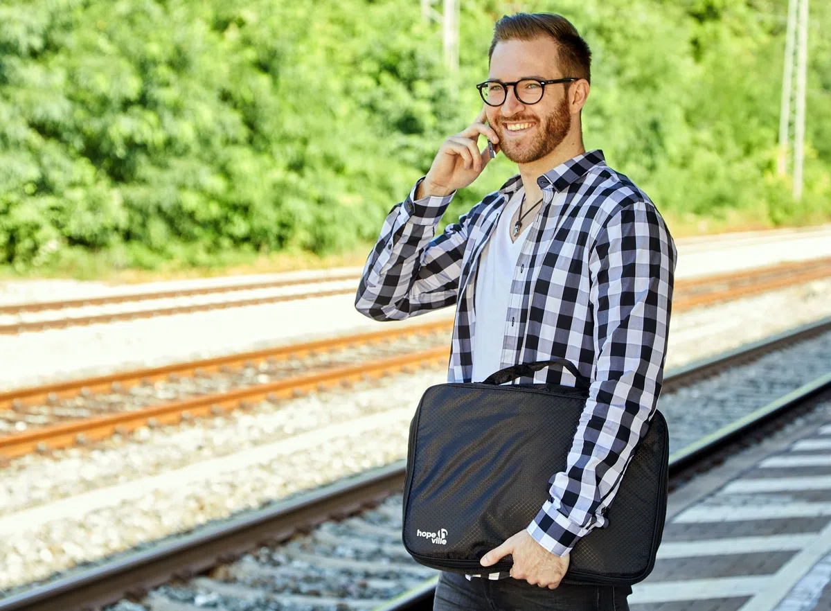 Tasca per camicia per camicie, magliette e camicette, borsa per abiti di alta qualità per un trasporto sicuro in valigia, borsa da viaggio o bagaglio a mano