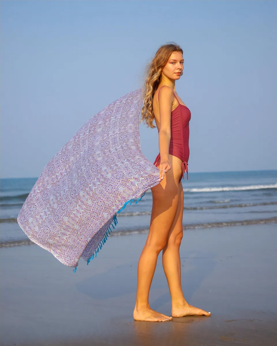 Pareo da Spiaggia Donna Lungo Grande Cottone Nappa Sarong Boho XXL Copricostume Mare Bikibi Cover Up Tunica Sclarpa Gonna Decorazione Murale Arazzo da Parete 180X120Cm Rayon Fatto in India