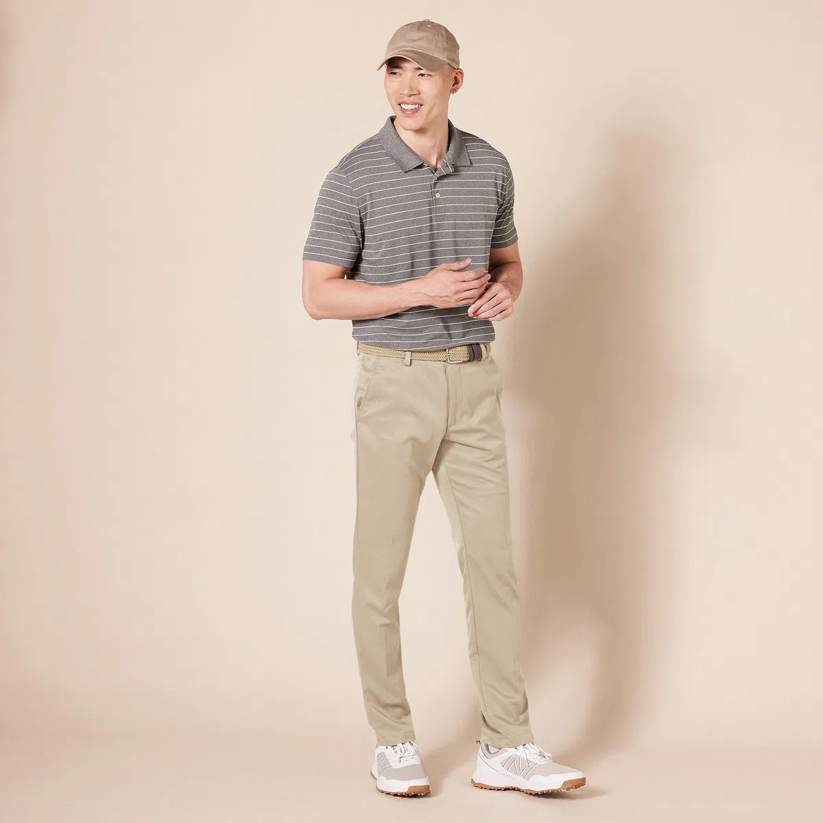 Amazon Essentials Pantaloni da Golf Elasticizzati Vestibilità Aderente da Indossare Tutto il Giorno Uomo