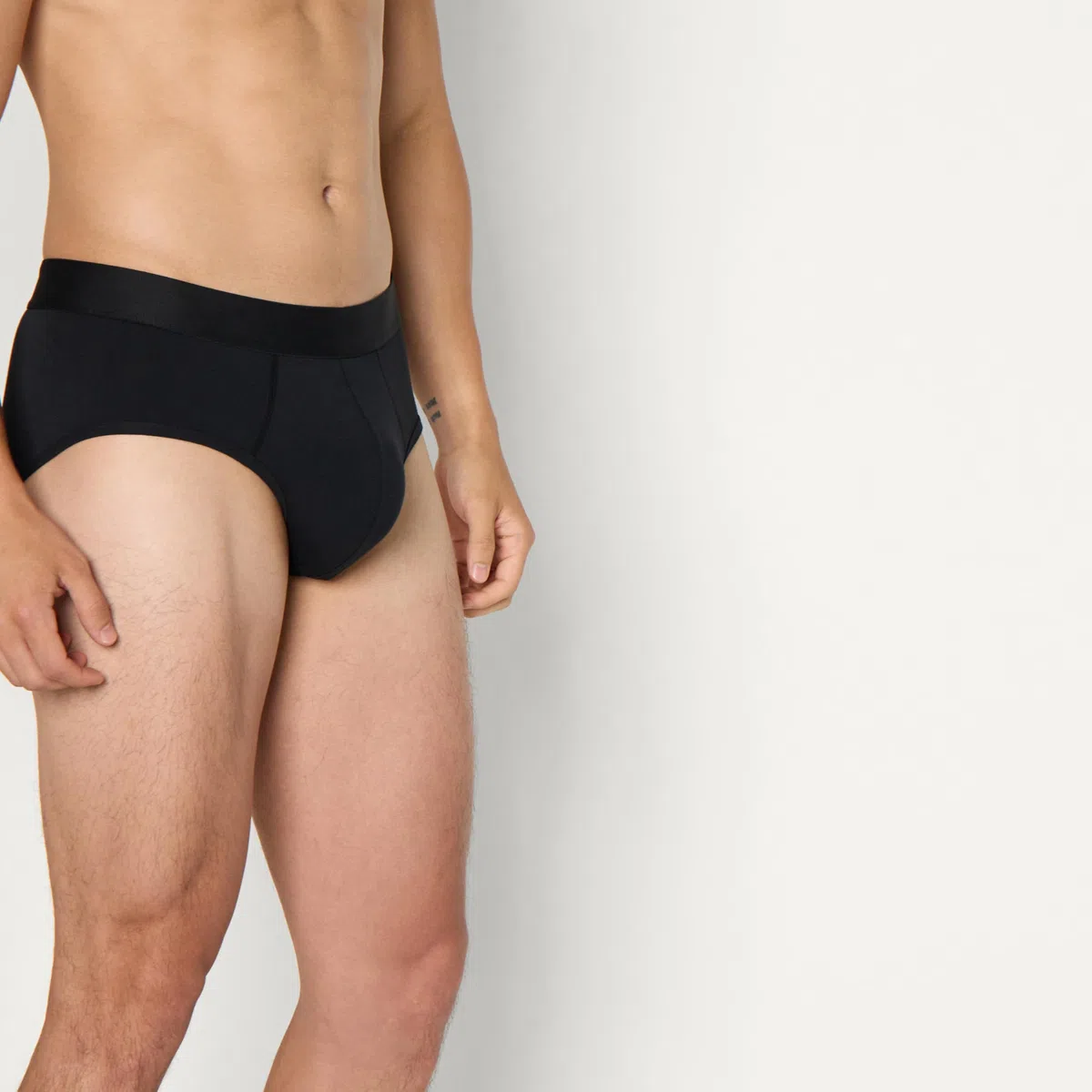 Amazon Essentials Slip in Tessuto Modal Super Morbido Uomo, Pacco da 5