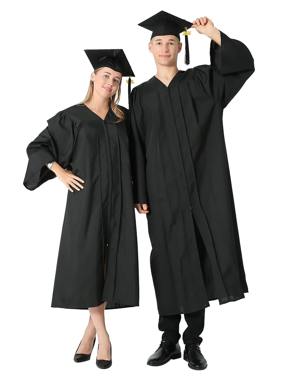 GraduationMall 2026 Toga Laurea Toga e Tocco Cappello Laurea Uomo Donna Nappa Cerimonia Universitaria Unisex 12 Colori