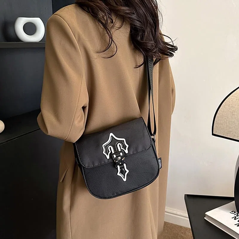 Generico Borsa Unisex in Oxford - Grande Capacità per Festival, Sport e Viaggi | Zaino Spazioso Resistente, Tracollo Regolabile e Tasche Organizzate