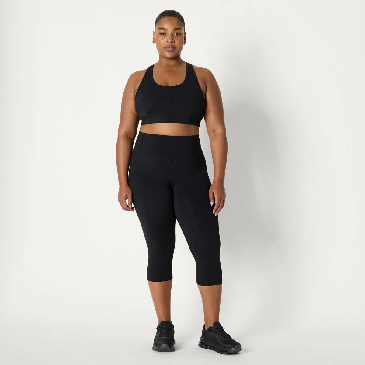 Amazon Essentials Leggings Sportivi da Allenamento in Palestra Total Train Donna