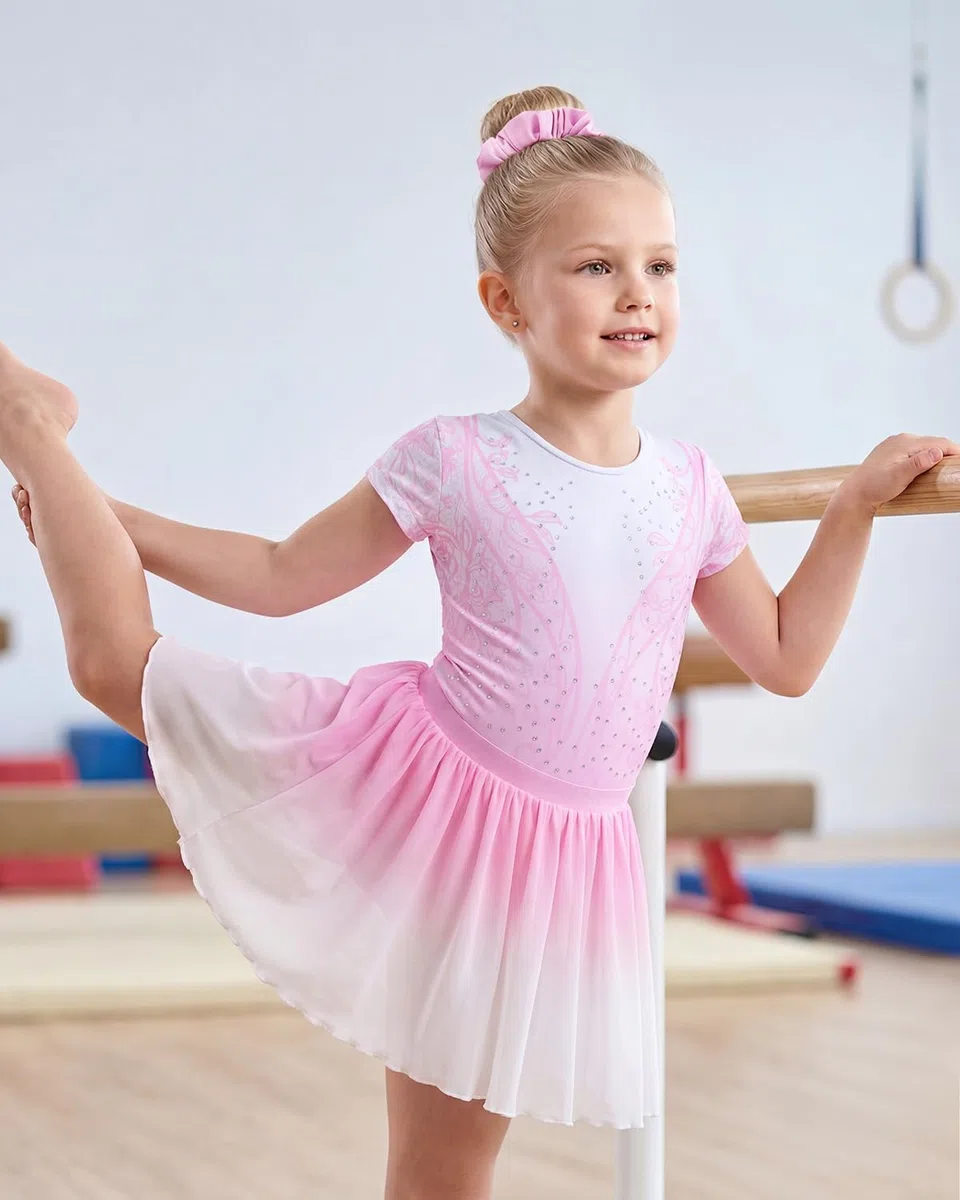 Gogokids Set da ginnastica da bambina con gonna, a maniche corte, con gemme scintillanti e stampa, 3 pezzi, per danza, yoga, performance, include elastico per capelli, età 3-12 anni