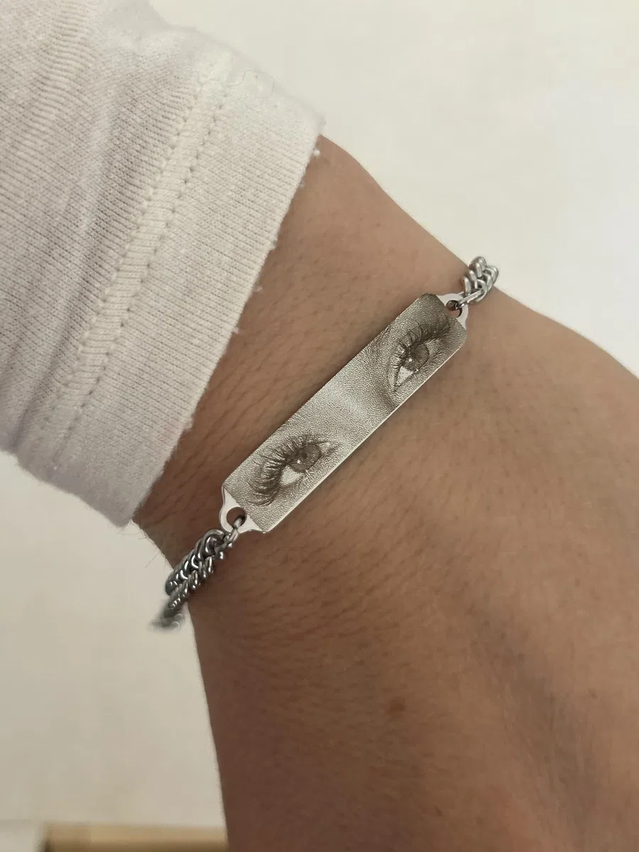 Vero Bijoux Bracciale con foto incisa occhi con fotografia personalizzata - Bracciale con foto incisione - Incisione laser nitida e perfetta - Made in Italy