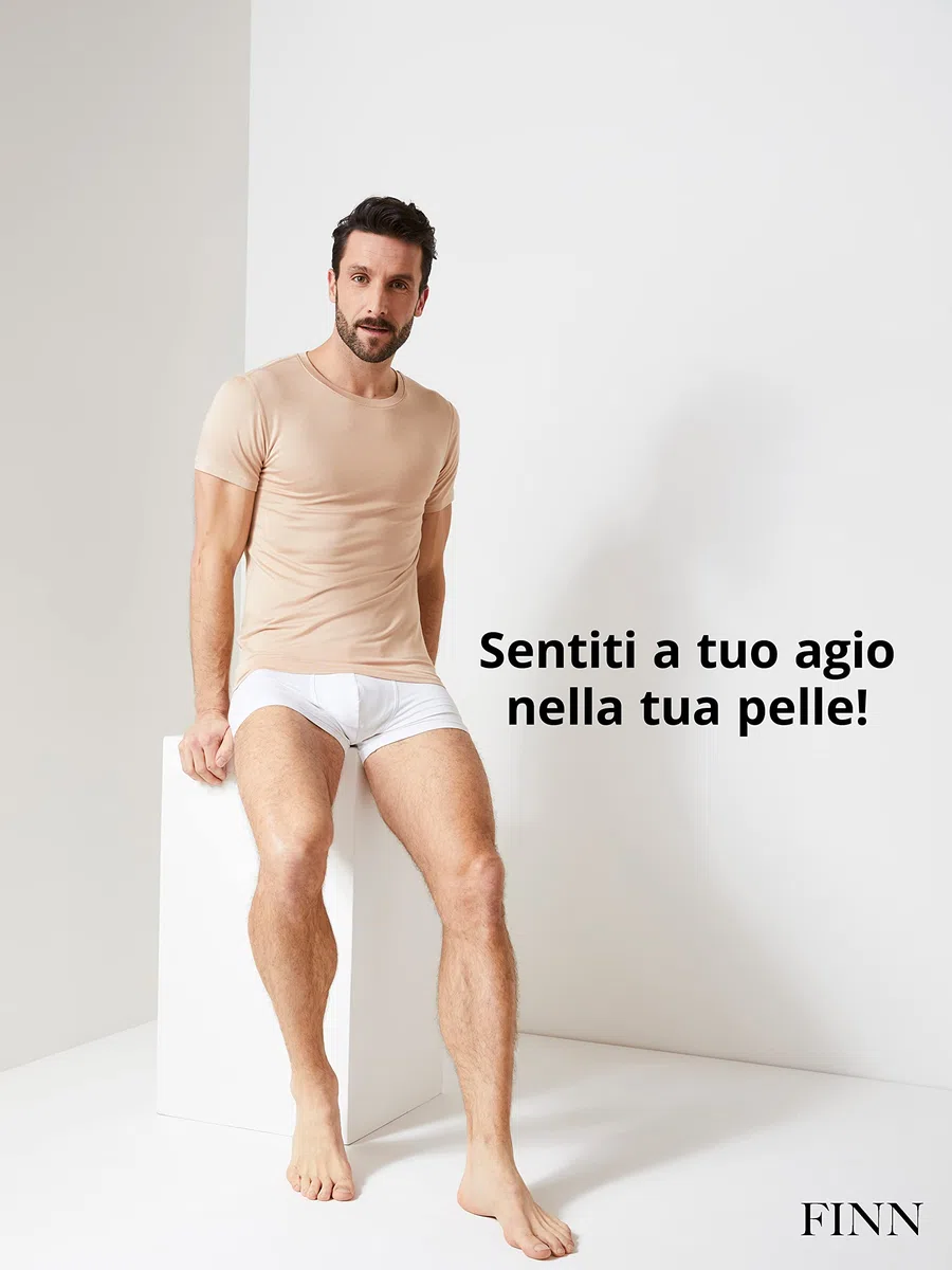 FINN Maglietta Intima Business Uomo a Manica Corta con Collo Rotondo - Maglia Sottogiacca in Originale Tessuto Lenzing® Modal - La T-Shirt Perfetta sotto Camicia e Abito