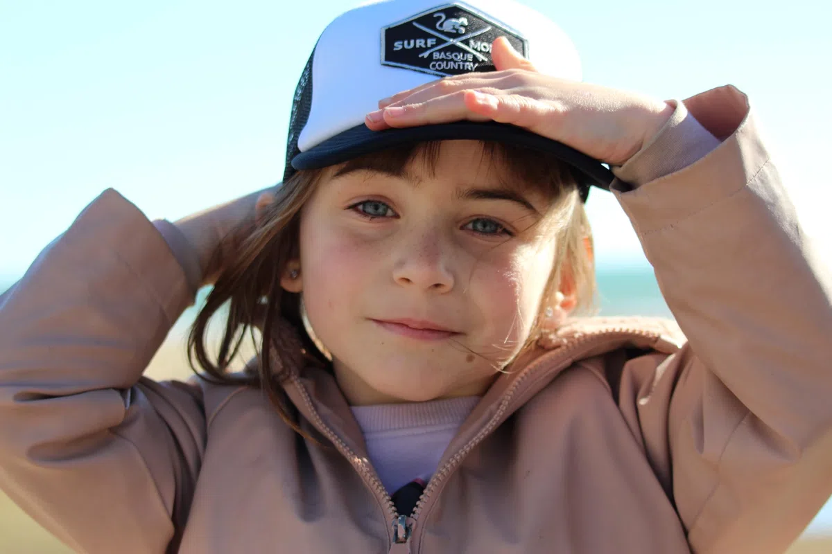 Surf Monkey Wear&Care - Berretto trucker imbottito con rete, per bambino/ragazza, 6-12 anni