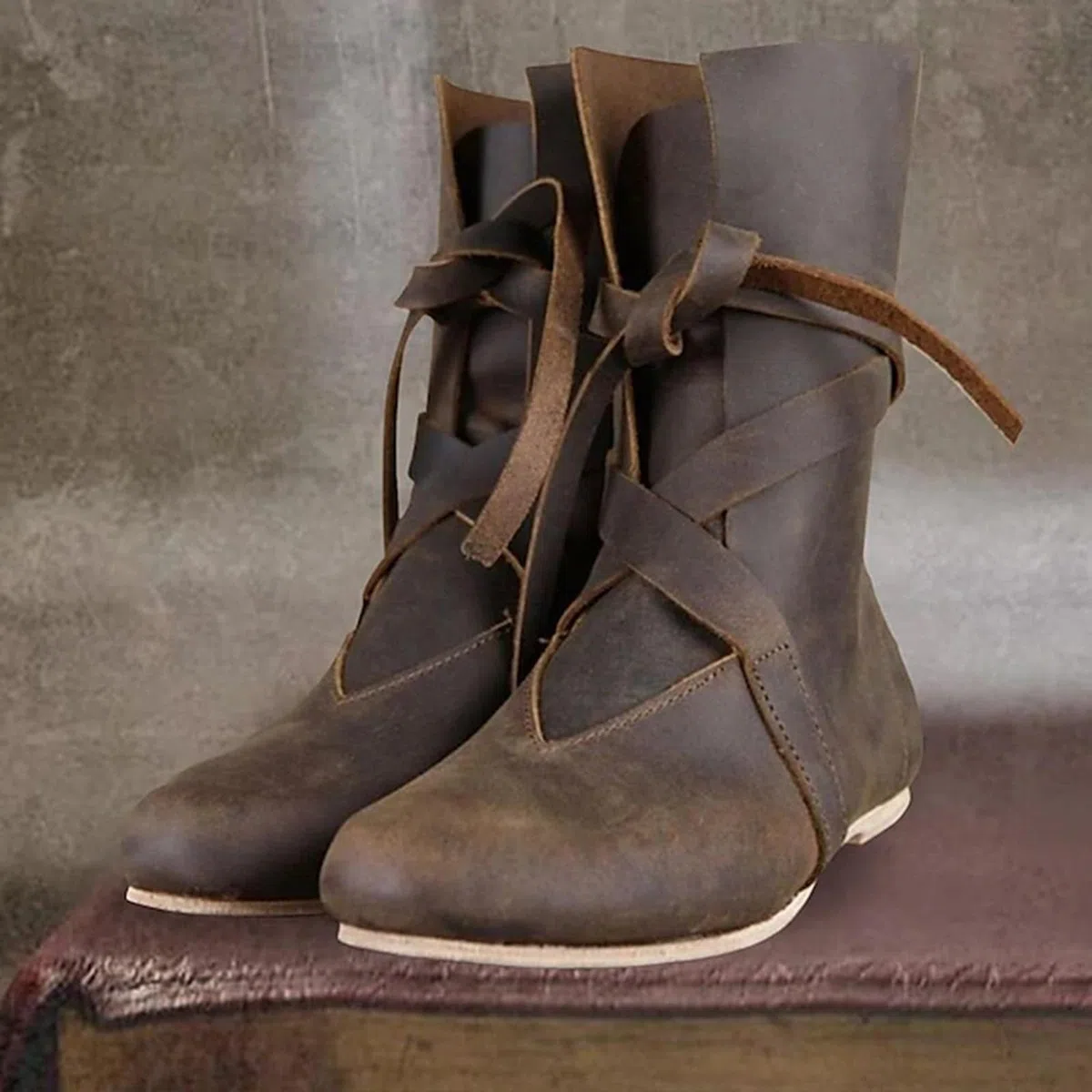 Generisch Scarpe medievali da uomo e donna, stile retrò, medievale, punk, stivali da cavaliere, morbidi e confortevoli, in pelle PU, per costume da cosplay
