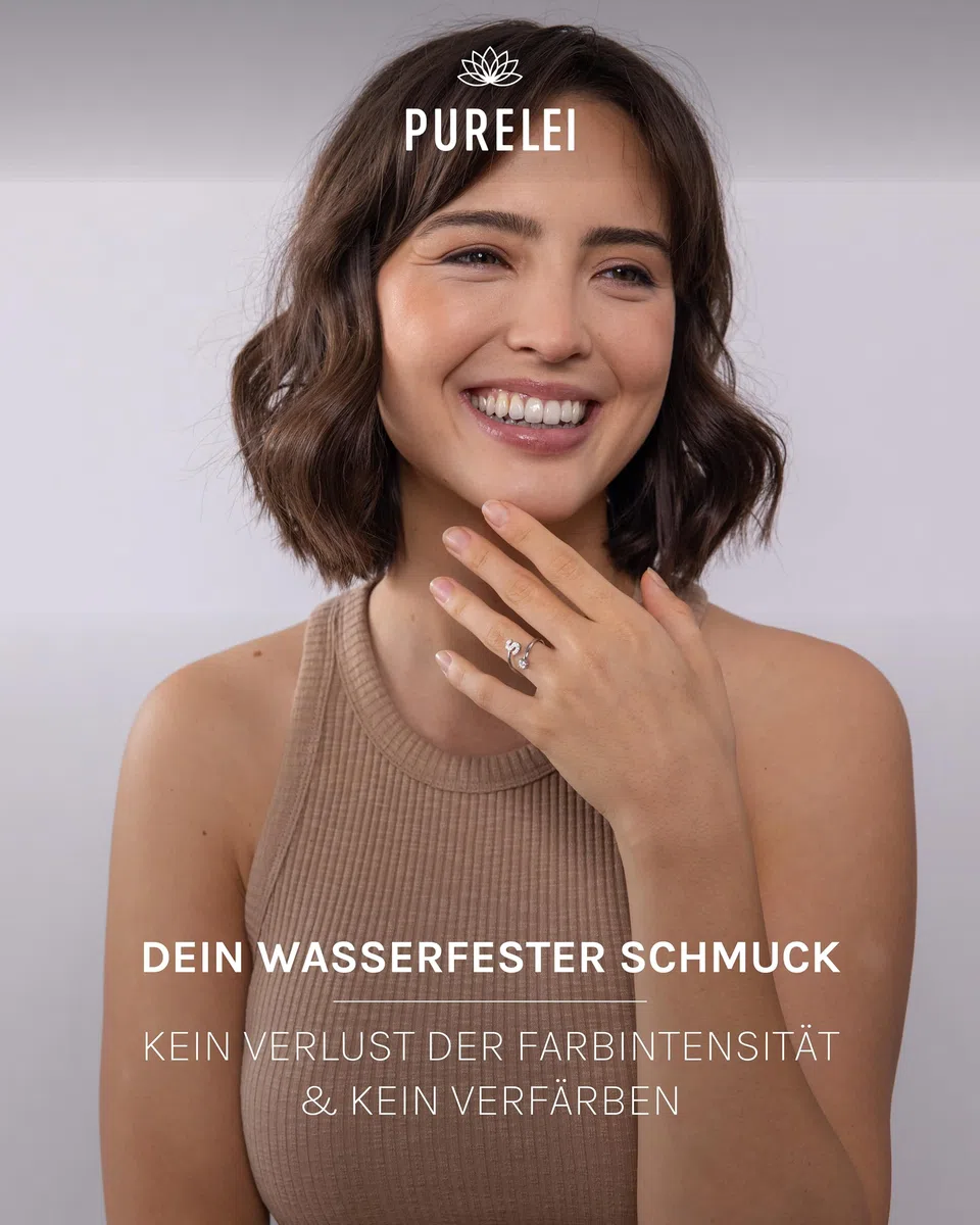 Purelei® Anello con lettere – Anello da donna in acciaio inox durevole – Anelli impermeabili – Anelli regolabili dalla taglia 50 alla 60 – Gioielli alla moda per il tuo look personalizzato
