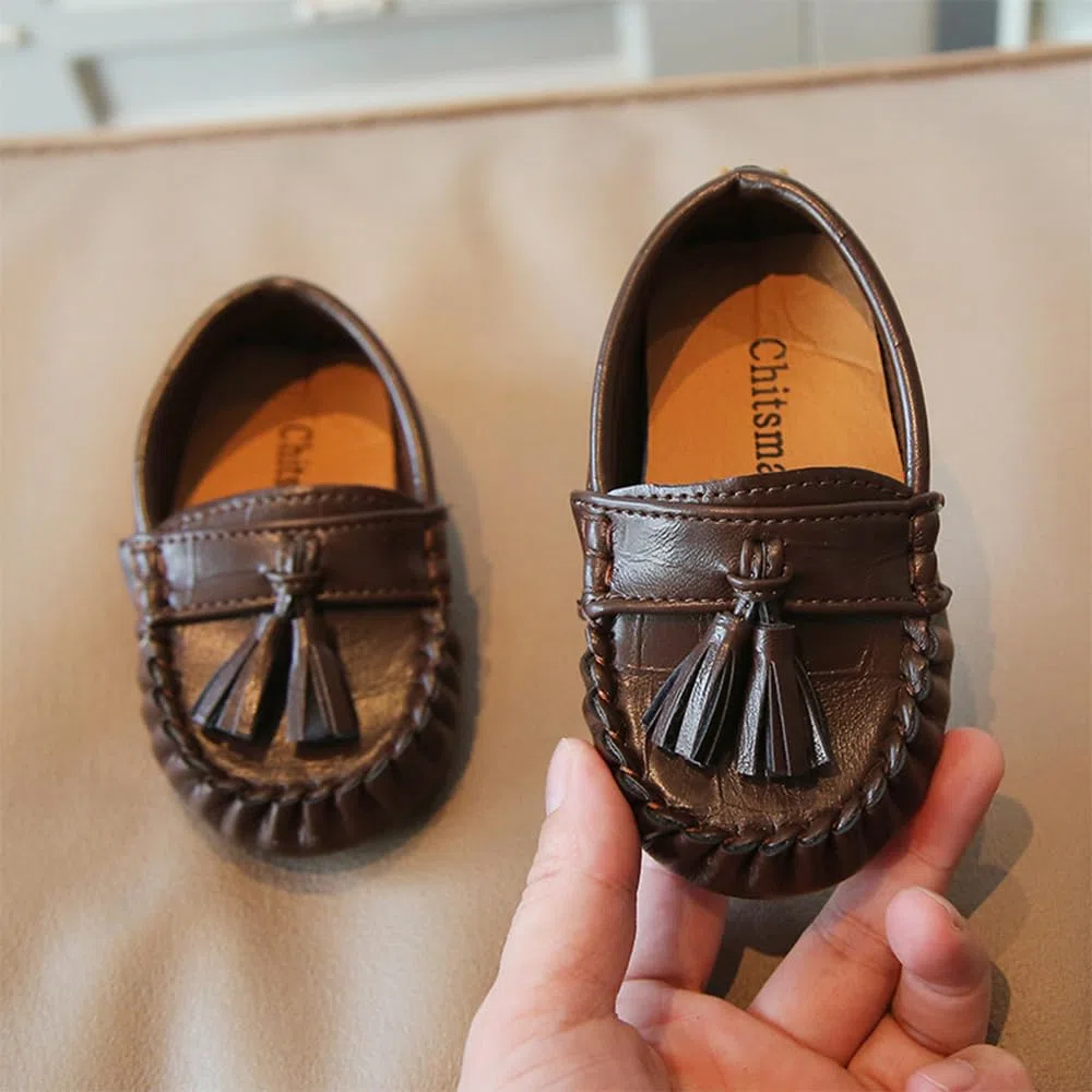 Mocassini Casual Unisex in Similpelle per Bambini Scarpe da Bambini con Suola Morbida, Antiscivolo e Comodo.