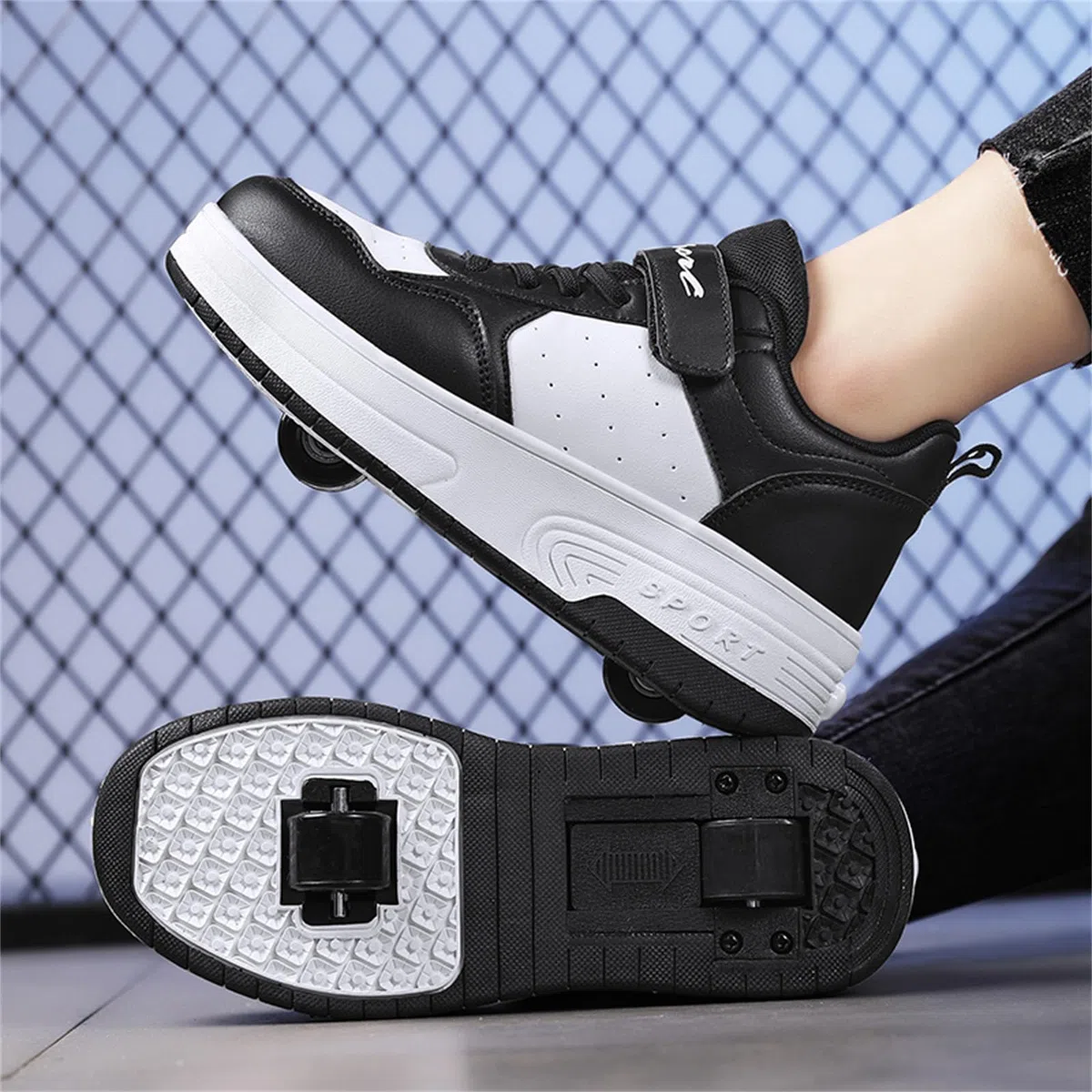 Surwin Moda Scarpe con Rotelle Bambino, Scarpe con Rotelle Bambina, Sportive Scarpe da Skateboard Versatile, Scarpe per Bambini Rotelle a Scomparsa 2 in 1 Unisex