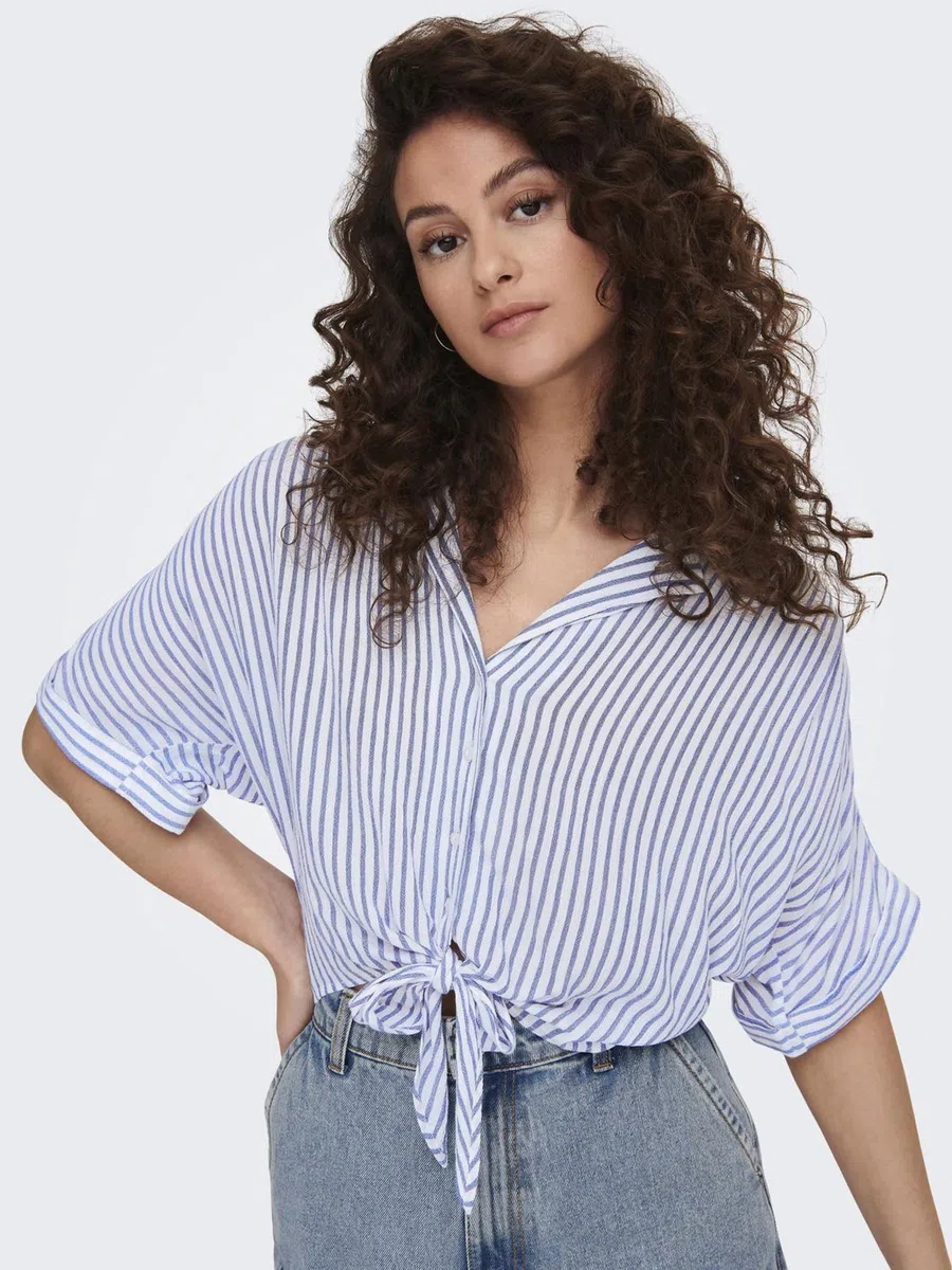 ONLY Camicia da Donna Maniche Corte e Nodo al Collo, soffice e Chic