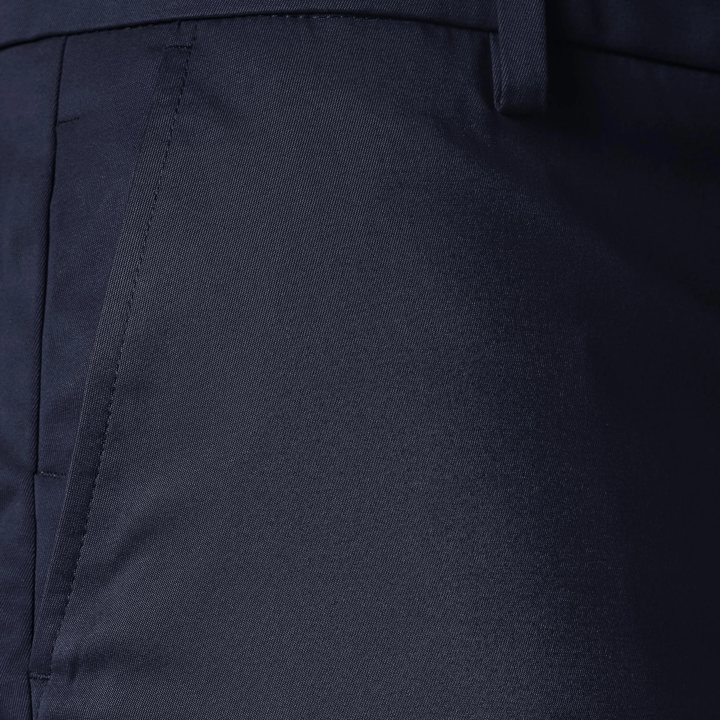 Amazon Essentials Pantaloncini da Golf Elasticizzati, Vestibilità Classica (Disponibili in Taglie Forti) Uomo