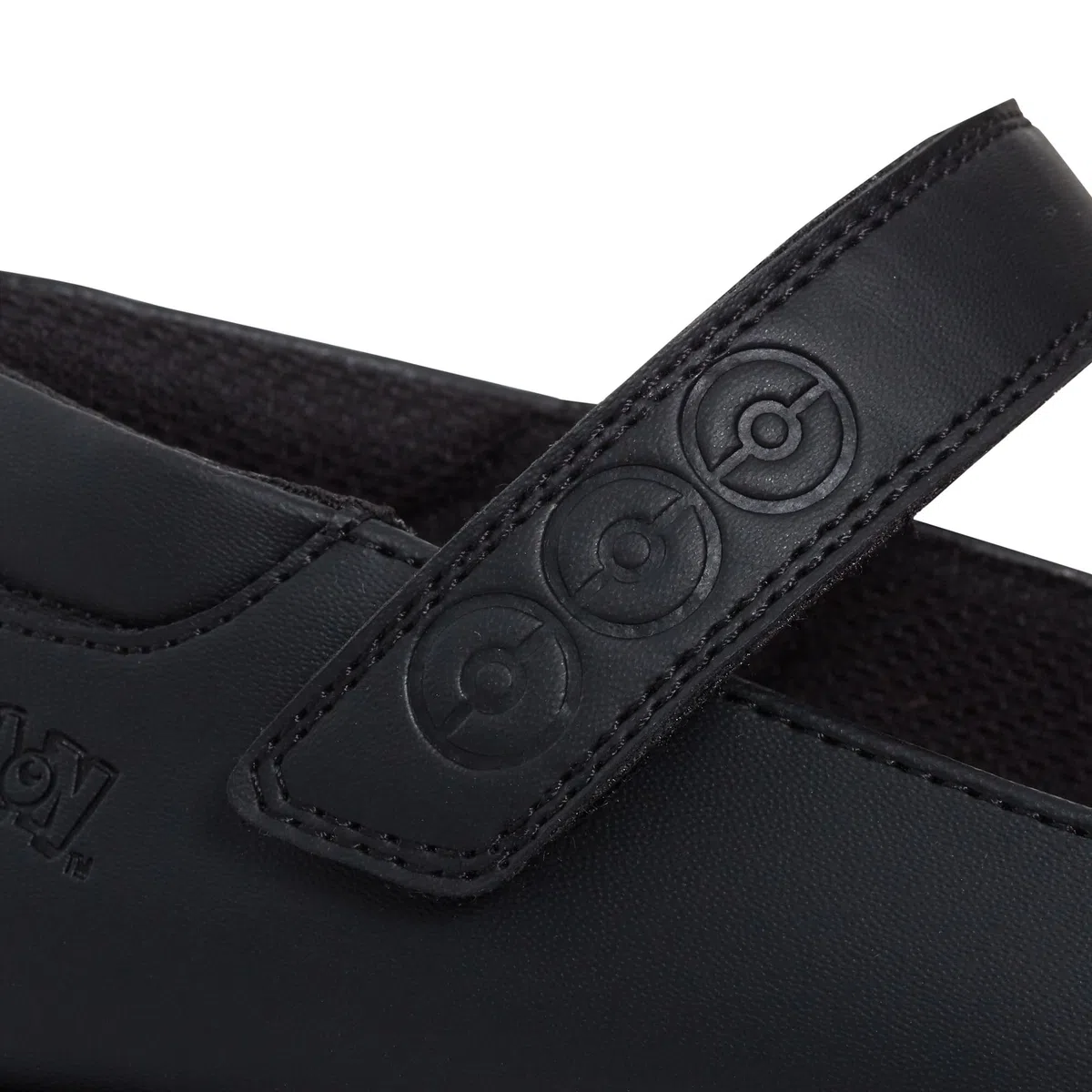 Pokémon Scarpe da Scuola Ragazze per Bambini Pikachu Eevee Scarpe Mocassini Nere con Suola Resistente e Facili da Allacciare