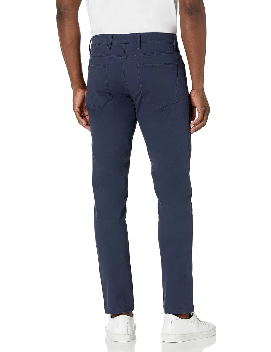 Amazon Essentials Pantaloni Chino Elasticizzati Comodi a 5 tasche, Vestibilità Skinny Uomo