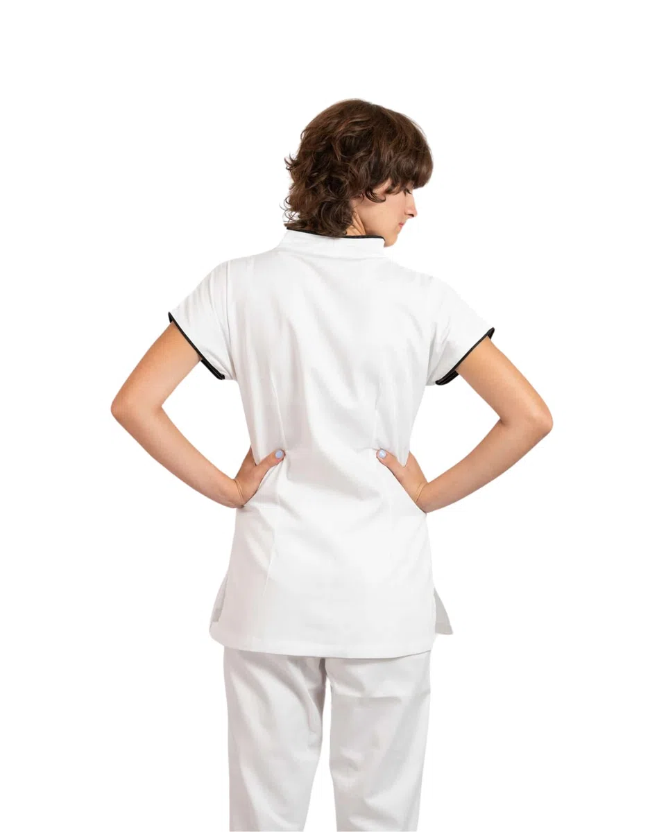 Casacca da Donna - Divisa per Estetiste - Centri Estetici - Parrucchieri - Manica Corta - Scollo a V - Bottoni a Scomparsa - Disponibile in più Colori