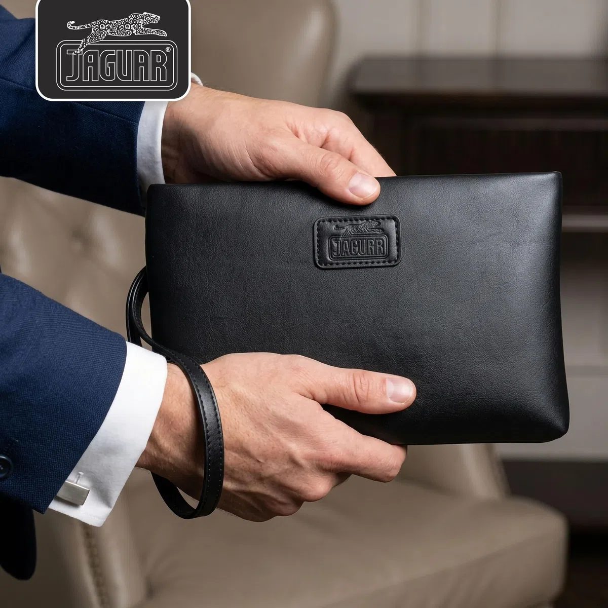 JAGUAR - Pochette Borsello Uomo a Mano in EcoPelle, Borsellino Uomo Portadocumenti con Scomparti, per Riporre Telefono, Documenti, Portafoglio, Carte e Chiavi Senza la Scomodità di Tenerli in Tasca