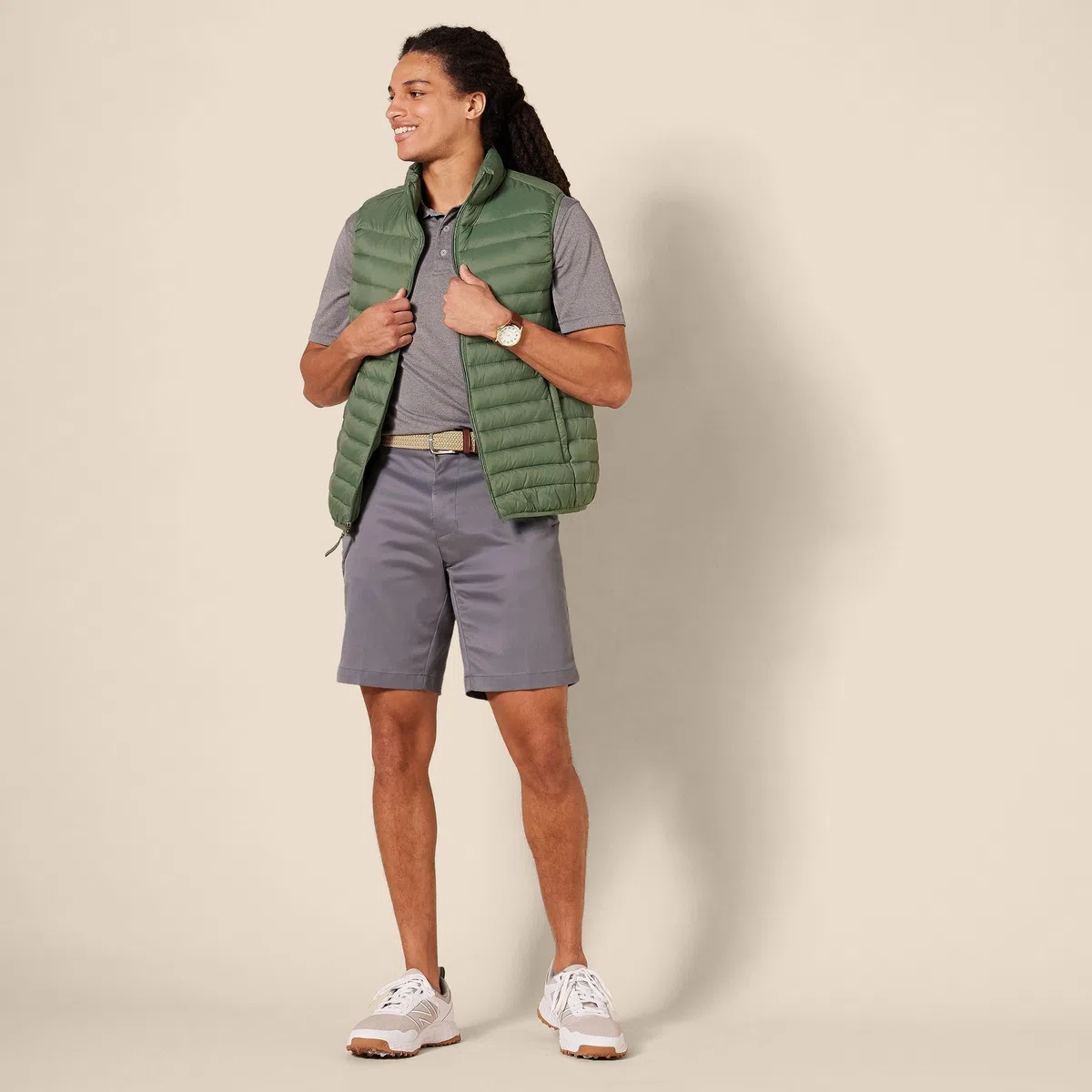 Amazon Essentials Pantaloncini da Golf Elasticizzati vestibilità Aderente Uomo