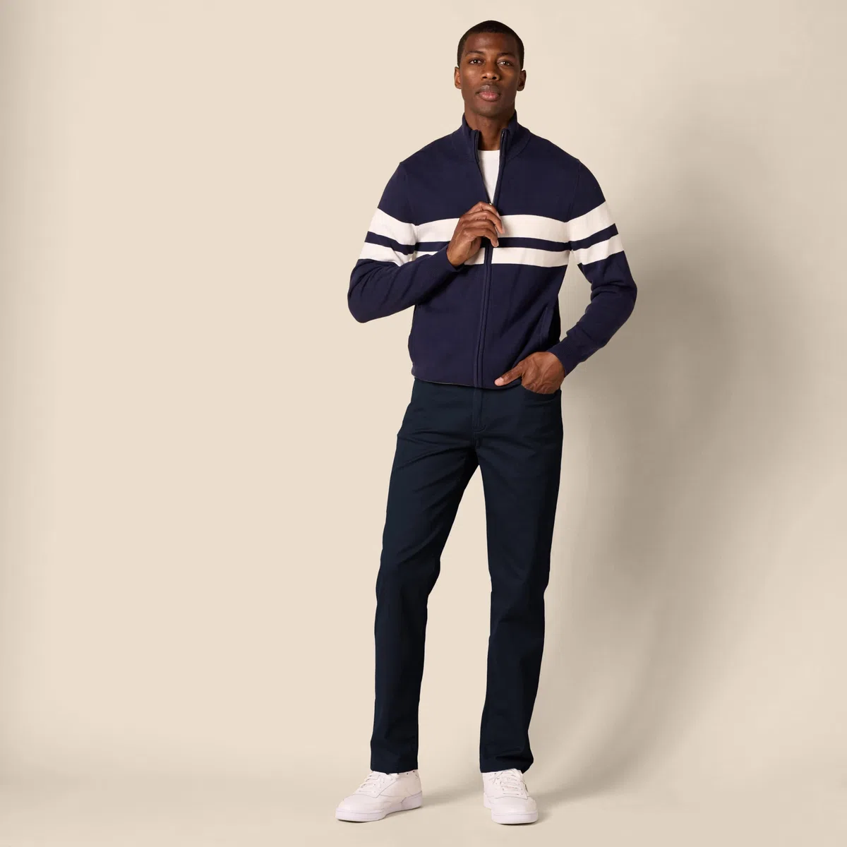 Amazon Essentials Pantaloni in Twill Elasticizzati con 5 Tasche e vestibilità Sportiva (Disponibile nelle Taglie Big & Tall) Uomo