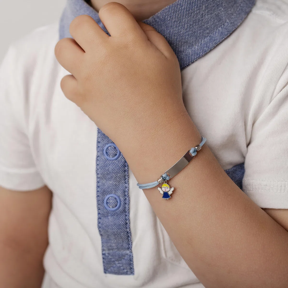 Sakrami Braccialetto Argento 925 con Cordoncino Blu e Charm Angioletto Kids Collection + Confezione Regalo Personalizzata - Braccialetto per Nascita Comunione o Battesimo