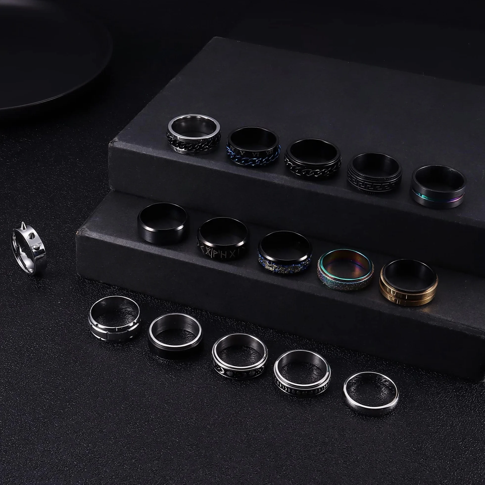 FIOROYAL 16 Pezzi Anelli Uomo Argento Nero Acciaio Inossidabile Antistress Anxiety Anelli Celtici Anelli Cool Banda Spinner Fidanzamento Promessa Anello per Uomo Donna 14.2-30