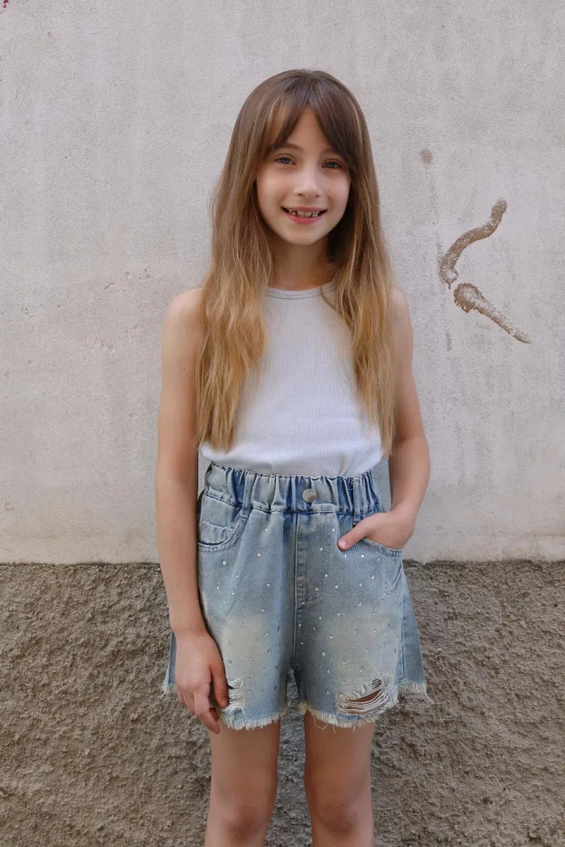 Rolanko Shorts Denim per Ragazze con Vita Elastica Estate Jeans Corti Strappati con Tasche Pantaloncini per Bambini