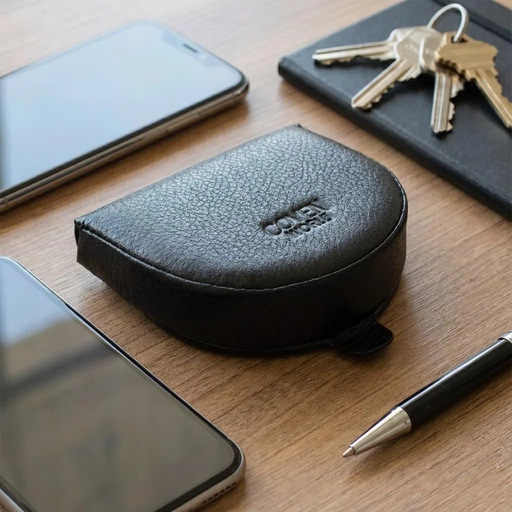 COVERI WORLD Portamonete Uomo in Vera Pelle Nera, Tacco Porta Euro con 2 Tasche, Chiusura a Incastro, Compatto