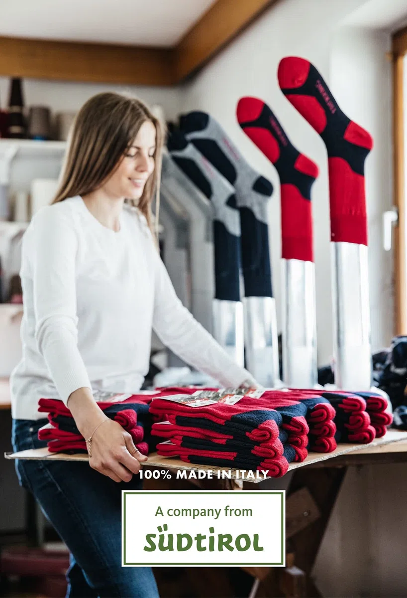 Calze Sci Pure Merino - 95% Lana Merino naturalezza e Comfort - Morbidi, Leggeri, Traspiranti per Donna, Uomo - qualità Alpina Made in Alto Adige