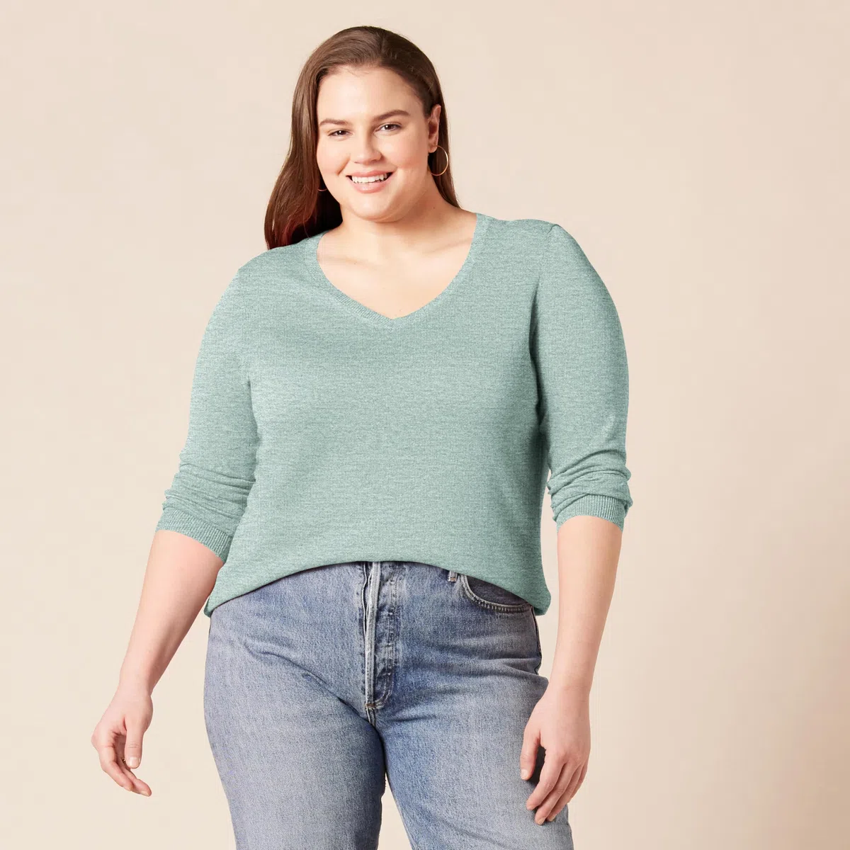 Amazon Essentials Donna Maglione Leggero a Maniche Lunghe con Scollo a V, vestibilità Classica (Disponibile in Taglie Forti)