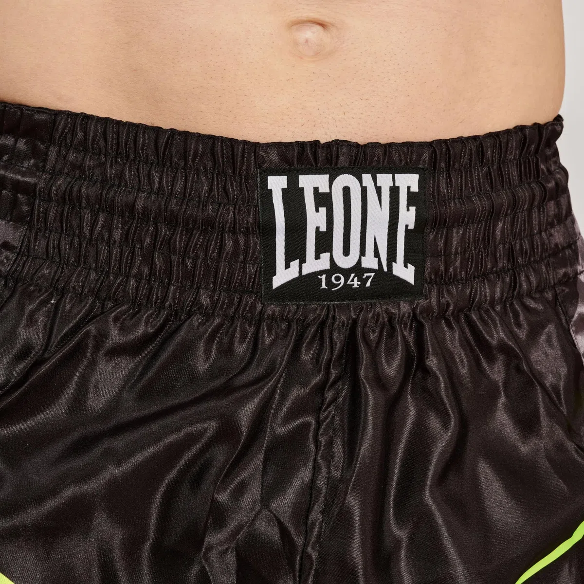 Leone 1947 - Panta Kick Revo Fluo Nero, Shorts Kick REVO Fluo - AB964F Uomo