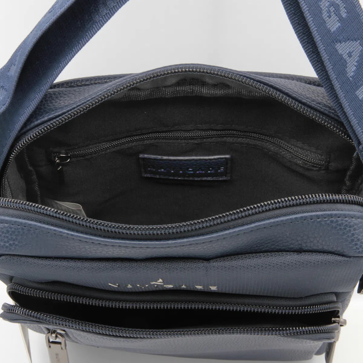Navigare BORSELLO UOMO TRACOLLA – Borsello Uomo in Ecopelle con Tracolla Regolabile, 2 Tasche con Zip e Scomparti Interni, Stile Elegante e Casual per Lavoro, Viaggio e Tempo Libero