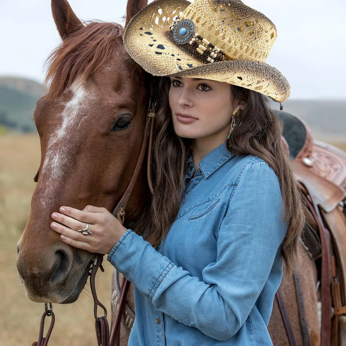 Cappello da Cowgirl in Paglia con Fasce Decorative, Cappello da Cowboy in Paglia Western con Tesa Modellabile per Donna Uomo Sole da Spiaggia