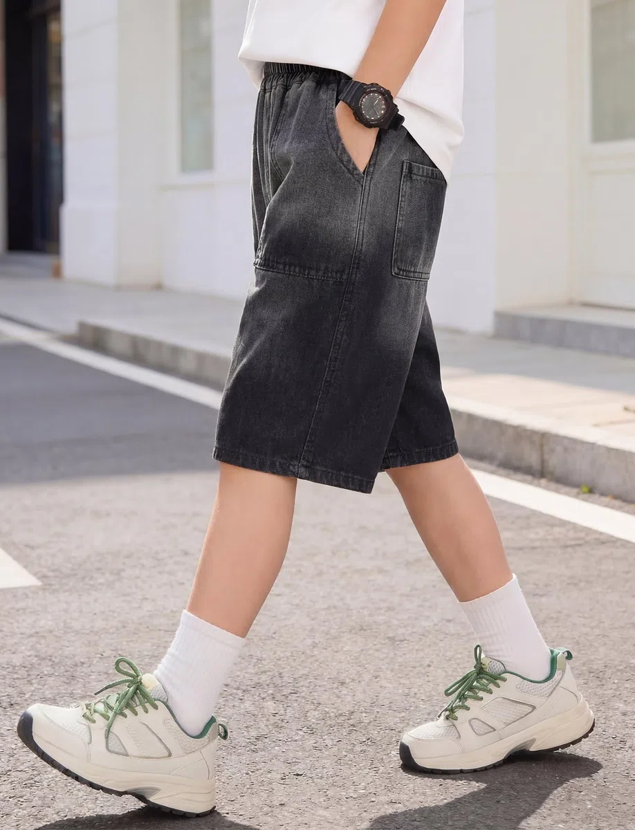 FEOYA Pantaloncini Denim Cargo per Bambini 5-15 Anni Bermuda Sportivi con Tasche Pantaloni Corti Comodi per Ragazzi